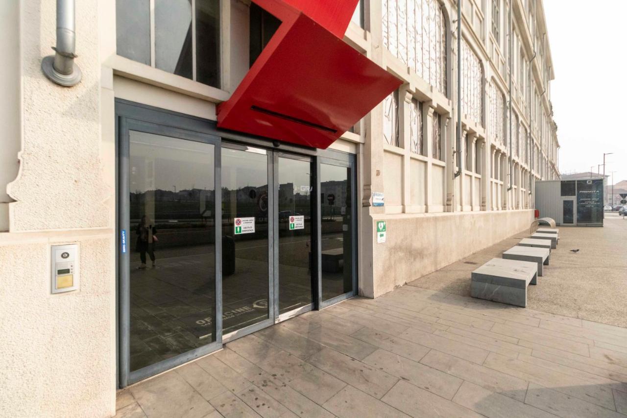 Dora Riverside Modern Apartment With Private Parking Turyn Zewnętrze zdjęcie